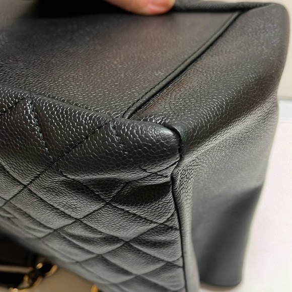 Chanel Shopping Tote( Black) - Picture 8 of 15